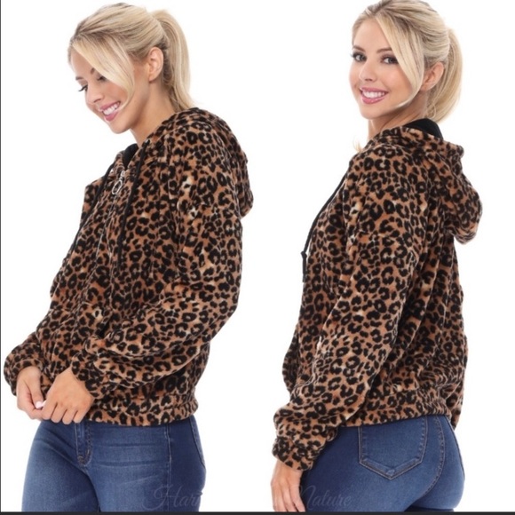 Plush Leopard Print Fleece Pull over Hoodie - Picture 3 of 5
